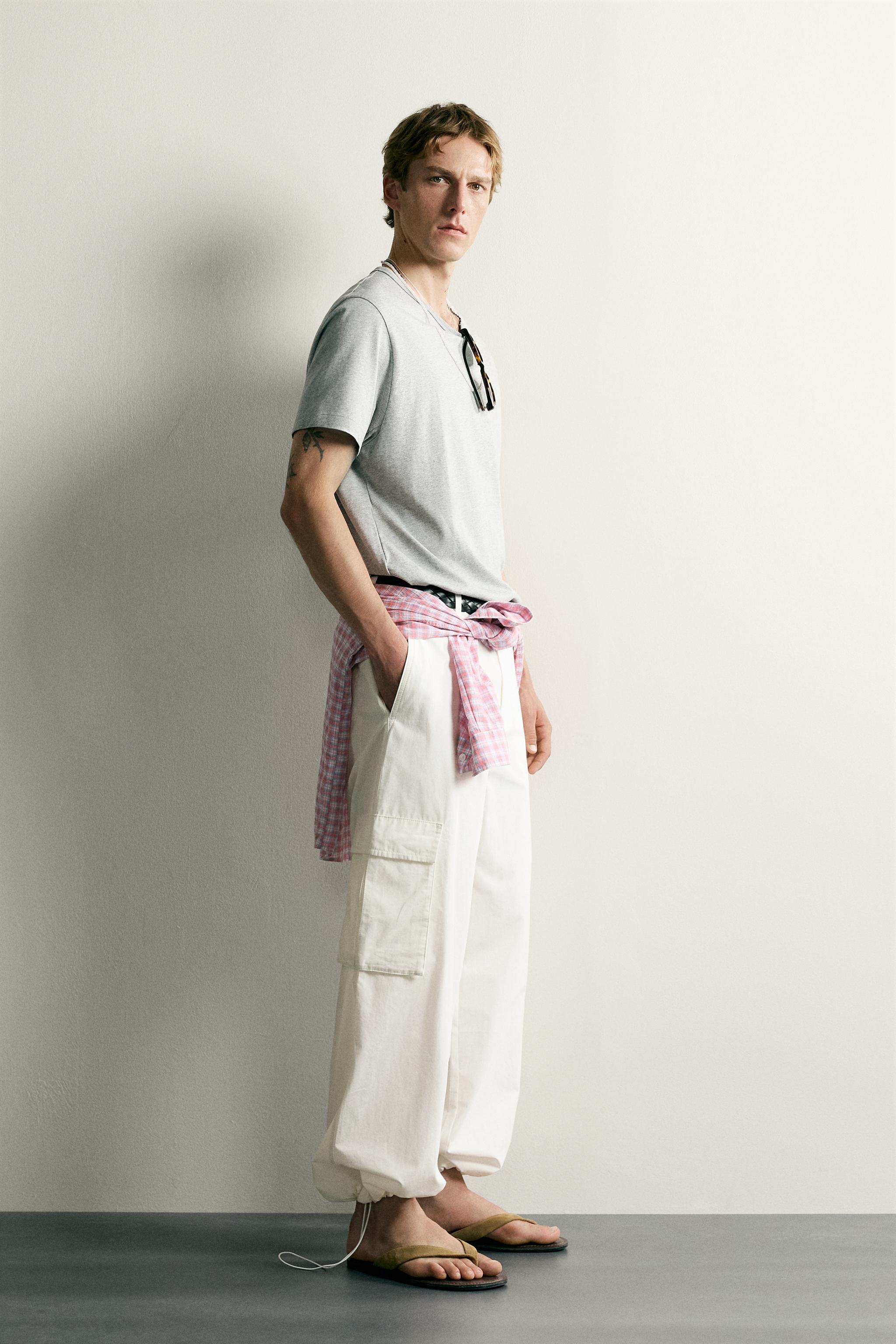 RELAXED FIT CARGO PANTS